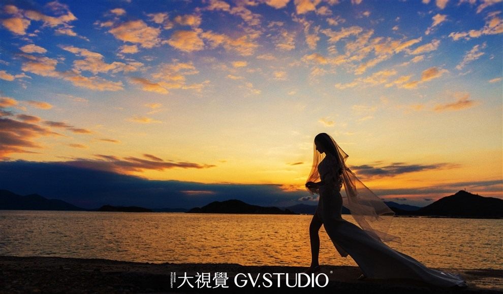 美娜多岛